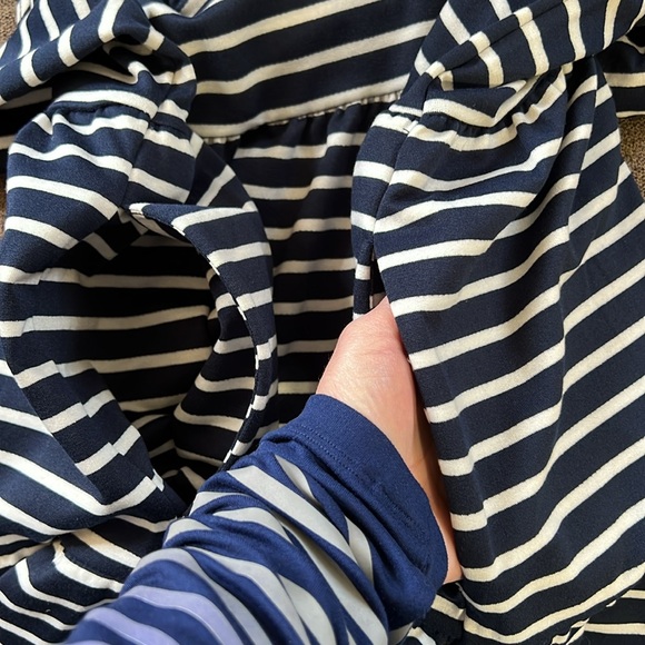 New Nautica Brand Dress with Pockets Size Medium in Navy and White - Picture 13 of 14